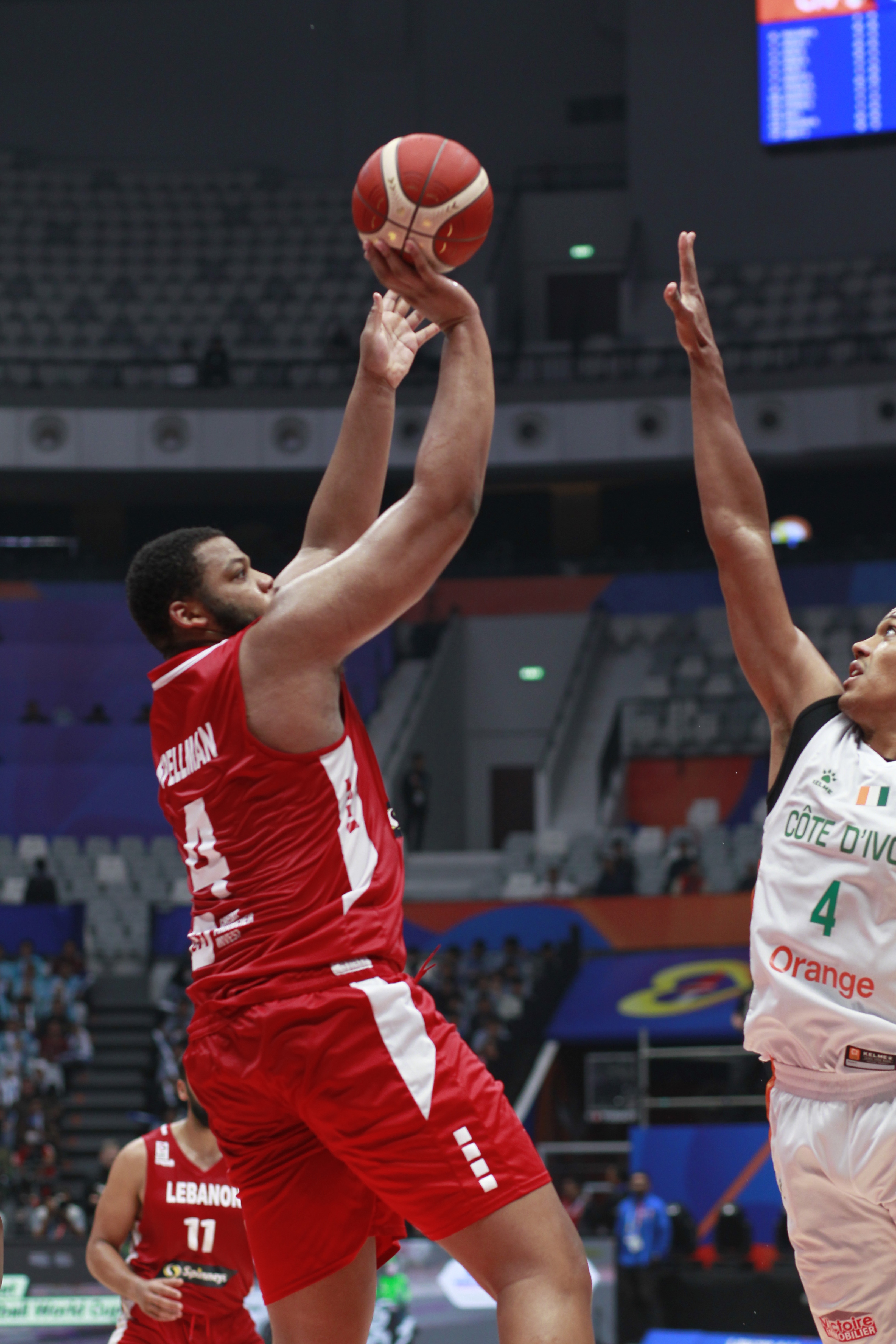 江南的城:前NBA球员斯佩尔曼近期收到CBA北区球队的报价